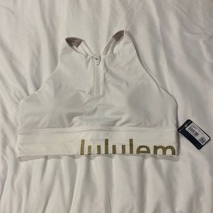 BNWT Special Edition Lulu Energy Bra